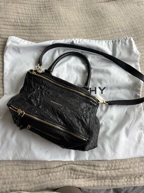 Givenchy Pandora Bag Black with strap